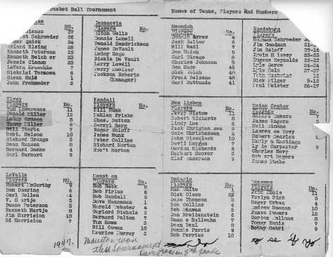 The 12 teams and players were listed on the event program from 1947.